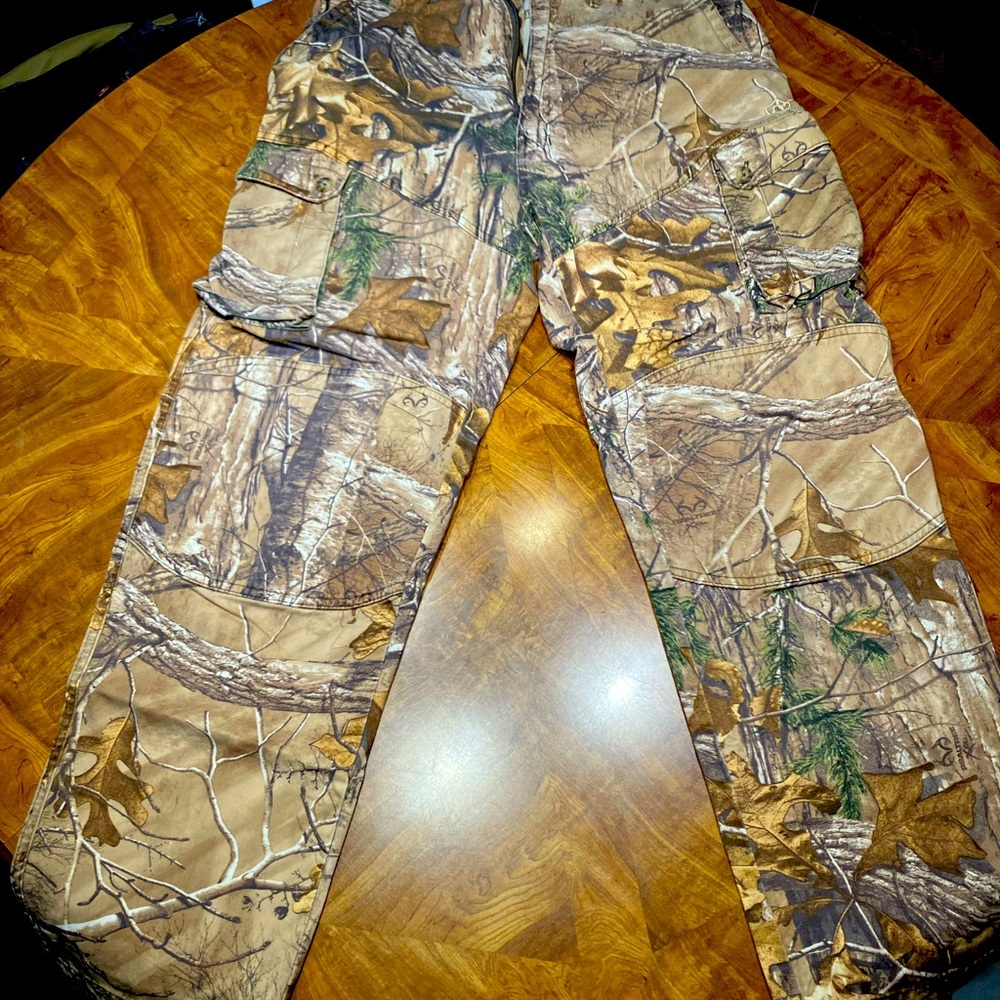 Men’s Camo Cargo Pants